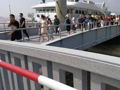 -沈家门海鲜夜排档(东港店)