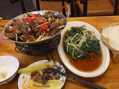 -小厨子私房菜·云南美食店
