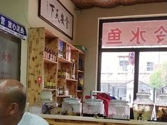 -山妹子铁锅炖