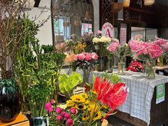 -弗劳尔花艺坊(龙涛店)