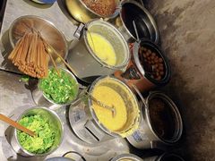 -吴八两面(华宇·北城中央店)