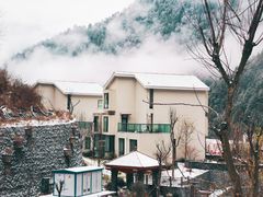 -古尔沟华美达温泉度假酒店