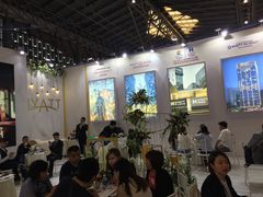 餐饮设施-东浩兰生上海世博展览馆