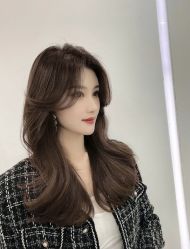 -变画·发型STUDIO