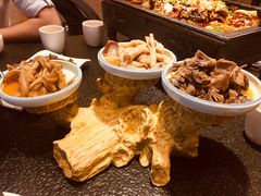 -万重锦·人文川菜馆(骡马市店)