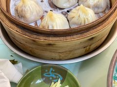 蟹黄汤包-食惠里小笼包面馆(越秀店)