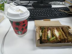 -星巴克臻选(深圳龙岗万科店)