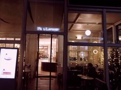 门面-PAUL LAFAYET 法式甜品(港汇广场店)