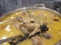 -陈三炖鸡馆(金众小区店)