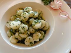 荠菜炒马蹄-水月周庄铂尔曼酒店-水月荟中餐厅