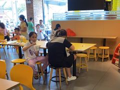 用餐区-麦当劳(明湖店)