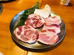 猪梅花肉-咕咕站韩国料理(紫金港店)