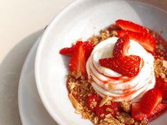 草莓脆粒慕斯-农畉LONFOOD(福田星河COCOPark店)