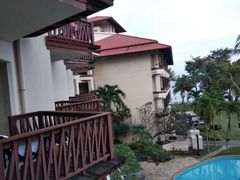 -麦哲伦丝绸度假村