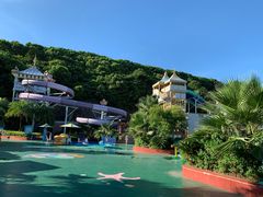 -平湖九龙山乐满地水上乐园