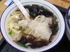 鲜肉小馄饨-景芳周大姐(国大城市广场店)