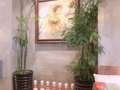 -HIGH FIVE哈福手工汉堡(桂林路店)