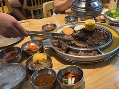 -姜虎东白丁烤肉(虹桥天地店)