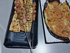 -不夜天烧烤牛骨头(南湖店)