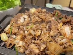 -潮界(LU·ONE凯德晶萃广场店)