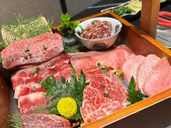 -山川小町·极番烧肉(新地假日广场店)