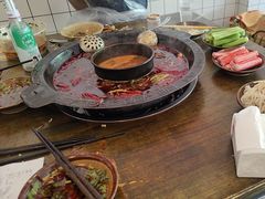 -黄潇洒老火锅(九眼桥宏济巷店)