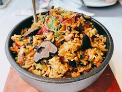 烤肉炒饭-野蔓果·山野菜(西湖景区·龙井茶田店)