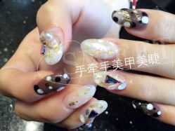 -手牵手美甲