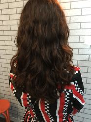 -明洞造型精品烫染