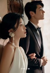 -莫兰迪婚纱摄影