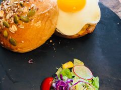 -HIGH FIVE哈福手工汉堡(桂林路店)