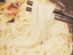 海鲜米线-灵芝妹子海鲜米线(香炉礁山姆店)