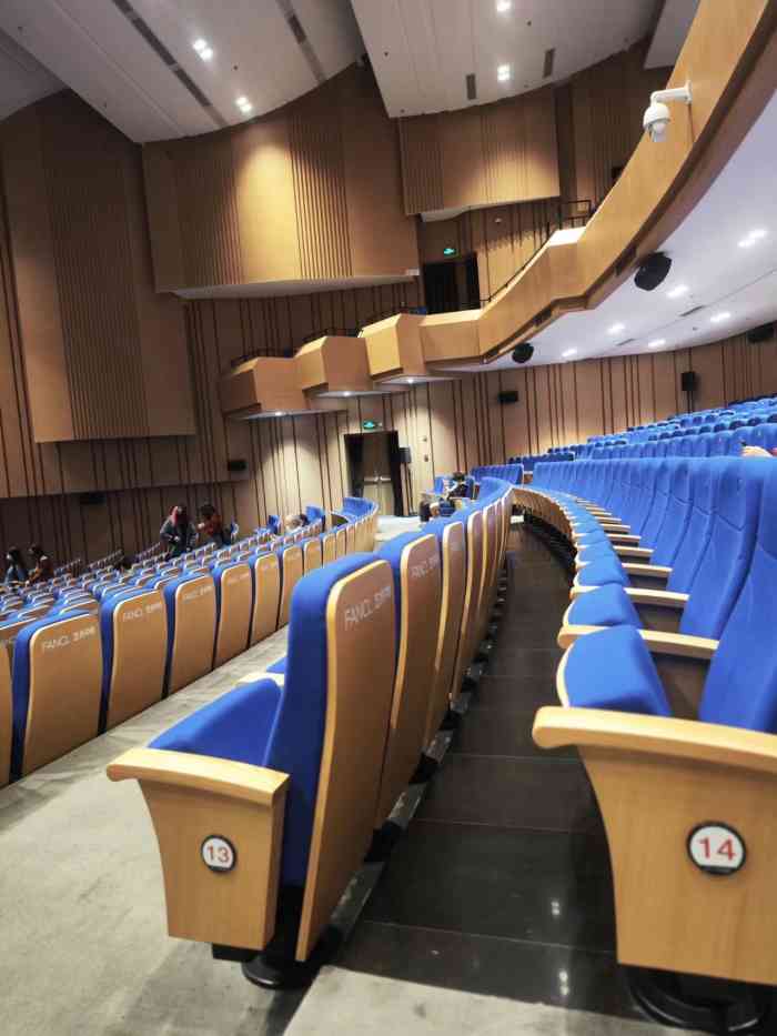 fancl 艺术中心(艺海剧院)-"前几天去艺海剧院看了韩国音乐剧《光化门