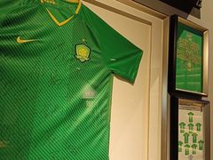 -京狮炙燥·精酿烧烤(首经贸店)