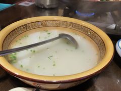 -富正毅三下锅·湘西韵味(天门山索道店)