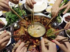 -顺峰渔港中国人的餐厅