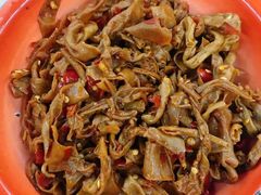 -老三样·美食研究中心(世贸路店)