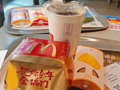 -麦当劳(静安寺店)