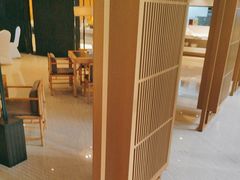 -鱼鲜饭香·招牌汽锅剁椒鱼头王