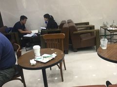 -星巴克(北京中关村北京国际店)