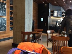 大堂-星巴克(天津工华道智慧山店)