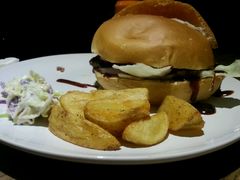 android_upload_pic-Yum Bistro