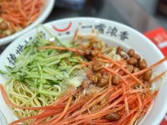 -牛一嘴·兰州牛肉面·大盘鸡(财富中心店)