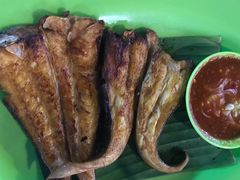 -明记烧鱼美味店