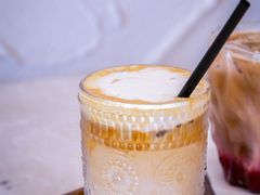 -浮漫咖啡(镜湖万达广场店)