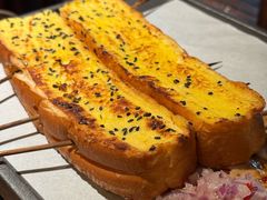 烤面包-杨老头鲜货烧烤(太古里店)