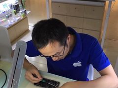 -爱畅享华为苹果手机维修服务(虹口龙之梦店)