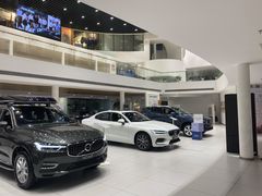 -杭州中沃沃尔沃4S店(滨江区店)