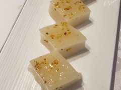 -品悦酒店(三林古镇店)
