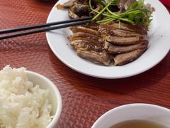 -乌文新澄海卤鹅店
